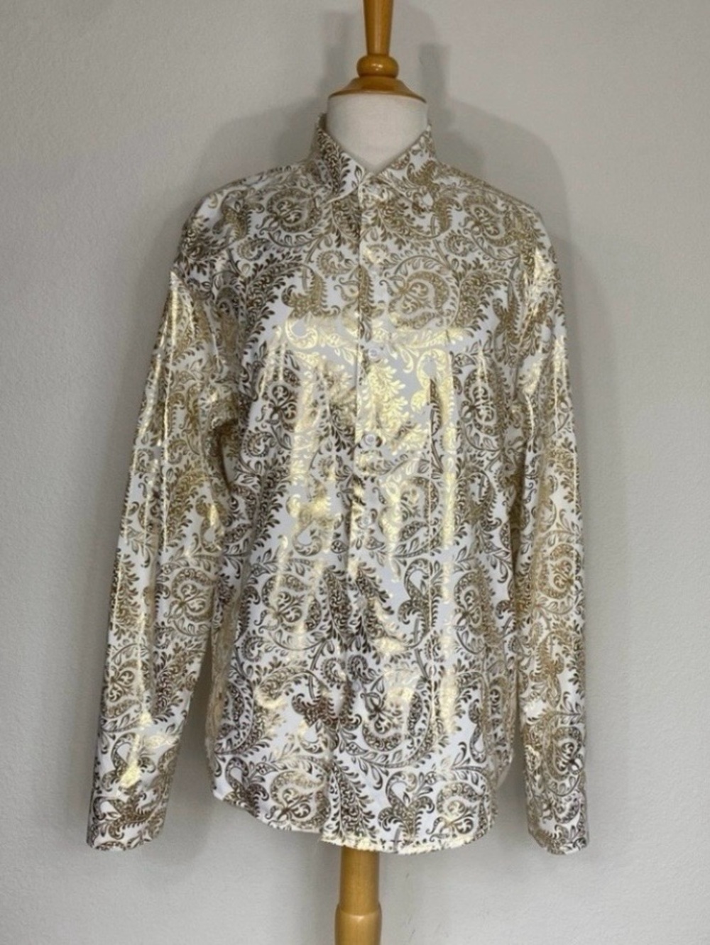 Consequence Men's White Metallic Gold Foil Paisley Collared Button Shirt Size M